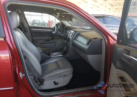 2007 Chrysler 300C from USA, damaged, VIN 2C3KA63H27H705032